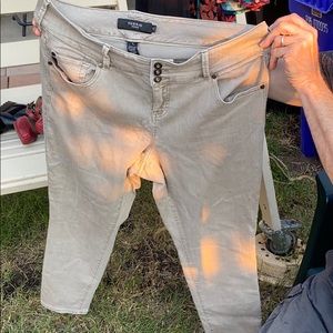 Torrid light sand Brown fitted stretchy jeans